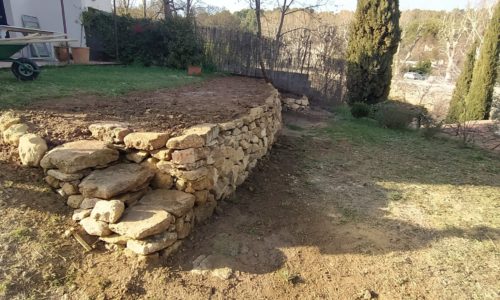 Restanque Jouques-min